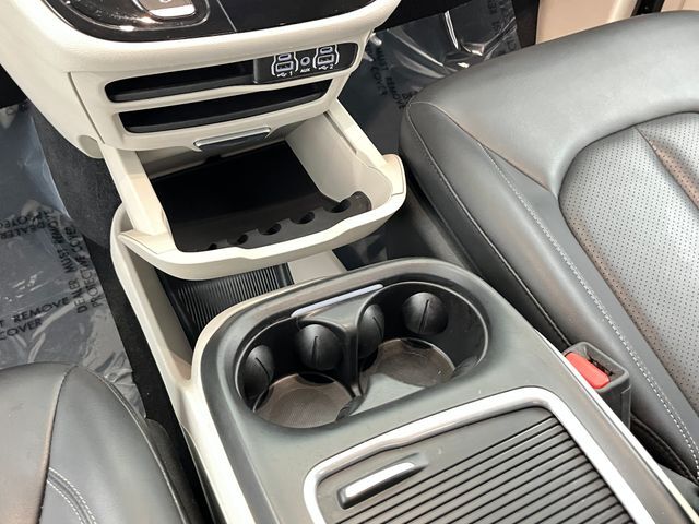 2023 Chrysler Pacifica Touring L Carrollton TX