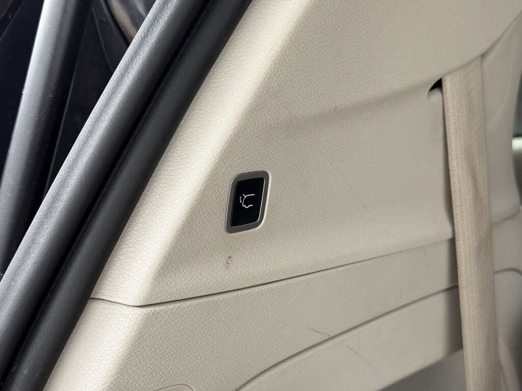 2023 Chrysler Pacifica Touring L Crestwood KY