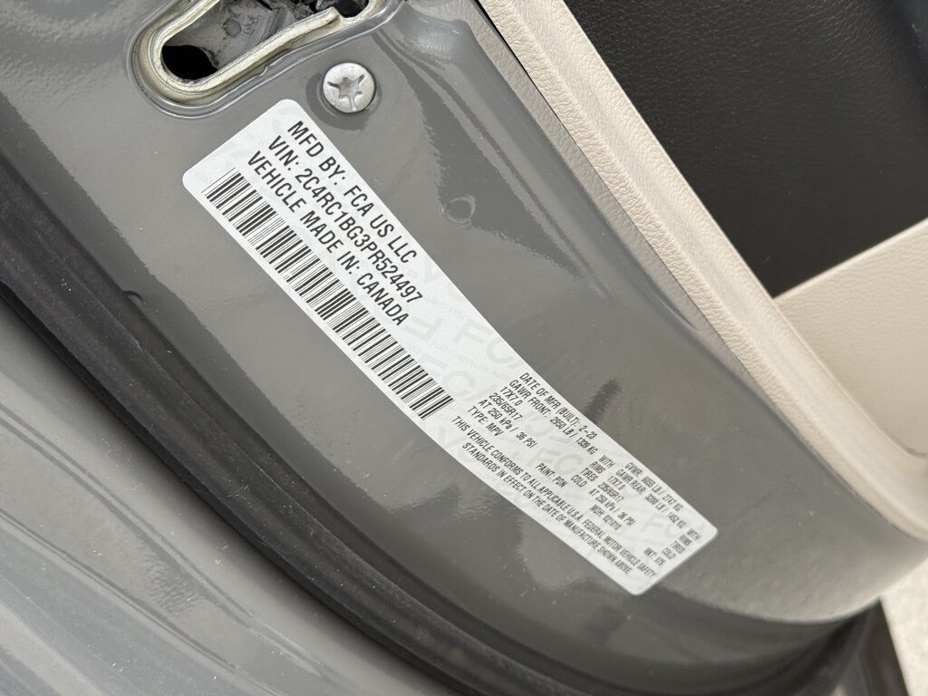 2023 Chrysler Pacifica Touring L Crestwood KY