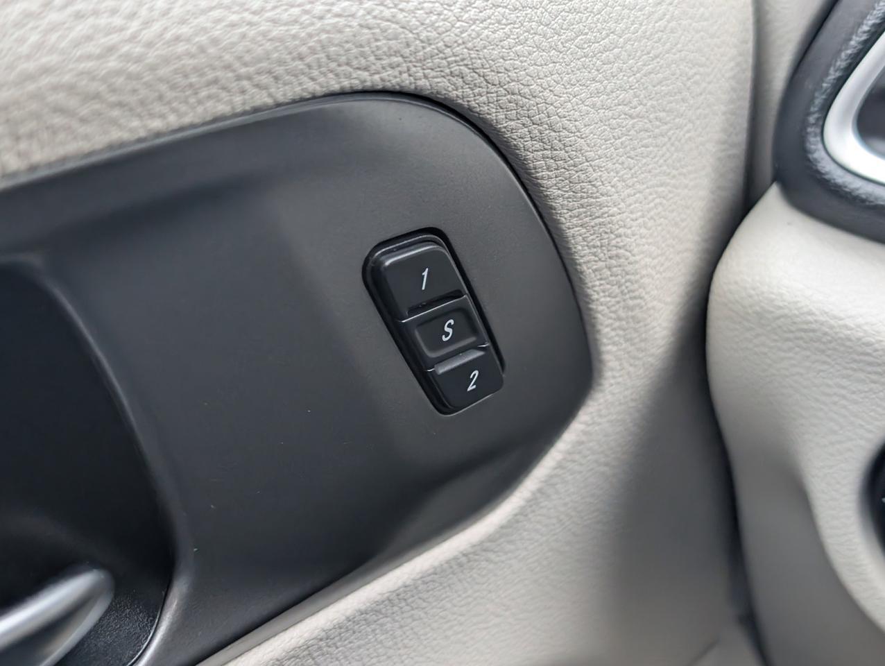 2023 Chrysler Pacifica Touring L Dalton GA