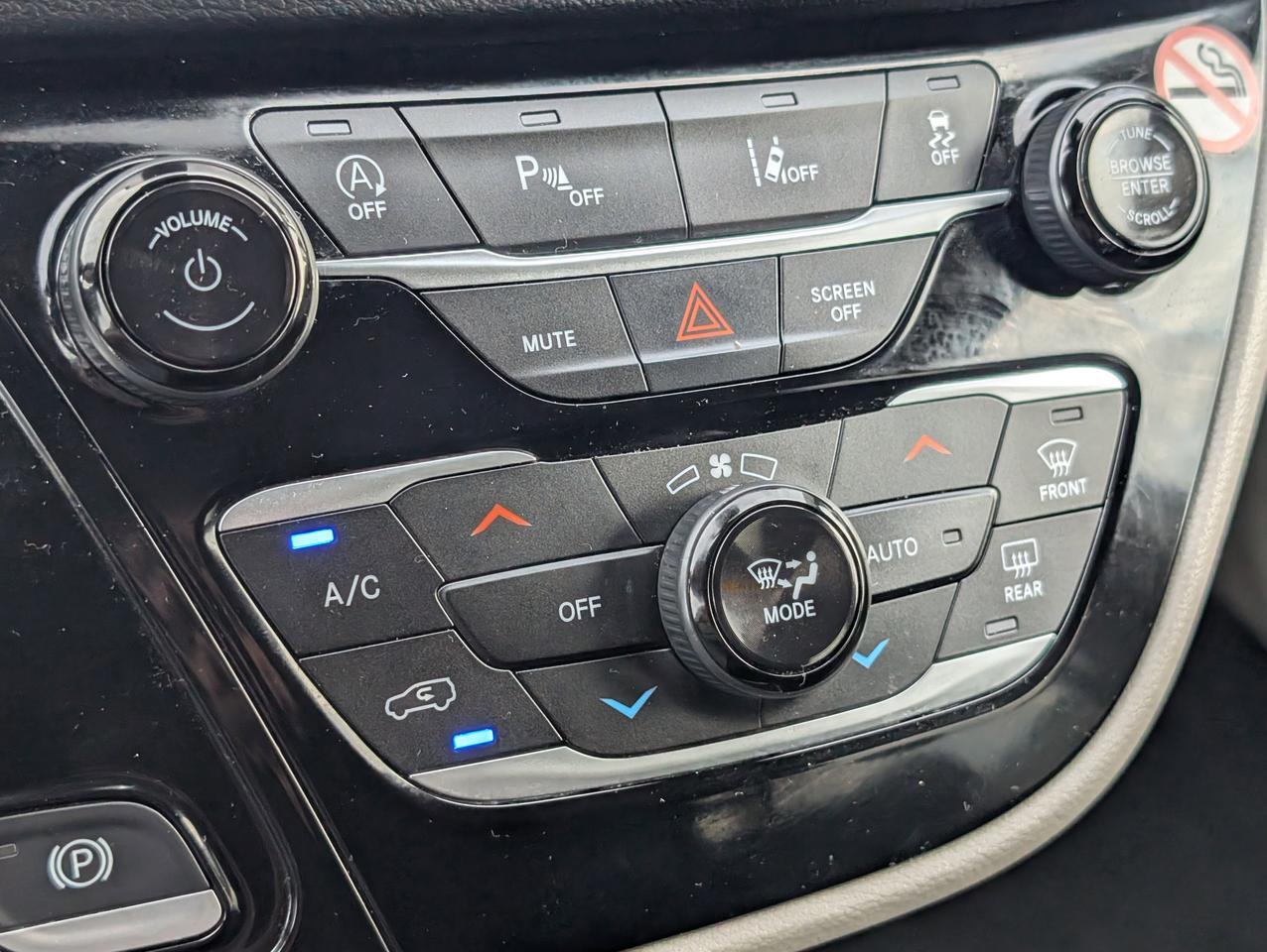 2023 Chrysler Pacifica Touring L Dalton GA