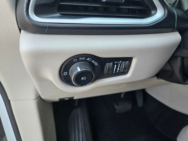 2023 Chrysler Pacifica Touring L Folsom CA