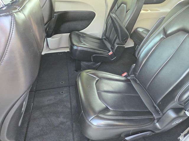 2023 Chrysler Pacifica Touring L Folsom CA