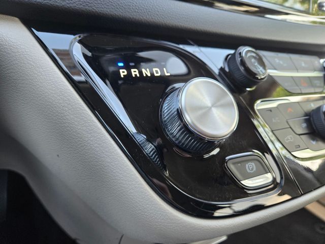 2023 Chrysler Pacifica Touring L Folsom CA