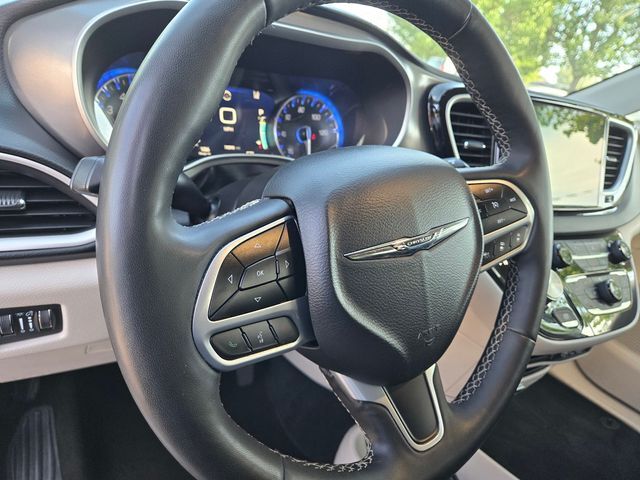 2023 Chrysler Pacifica Touring L Folsom CA