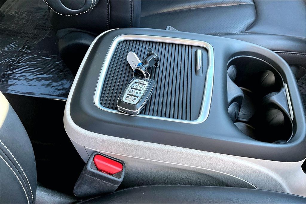 2023 Chrysler Pacifica Touring L OR