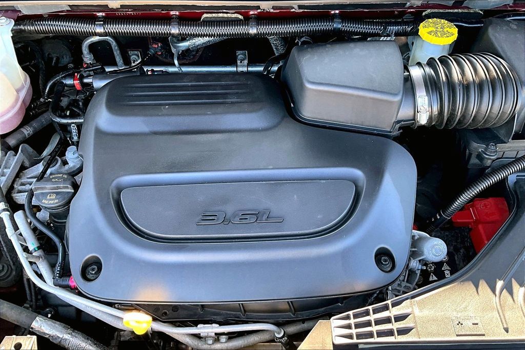 2023 Chrysler Pacifica Touring L OR