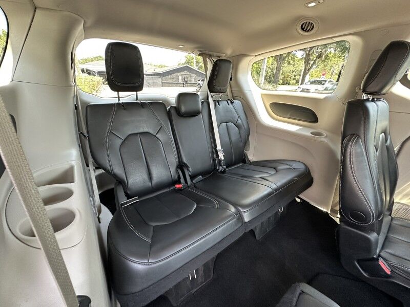 2023 Chrysler Pacifica Touring L Jacksonville FL