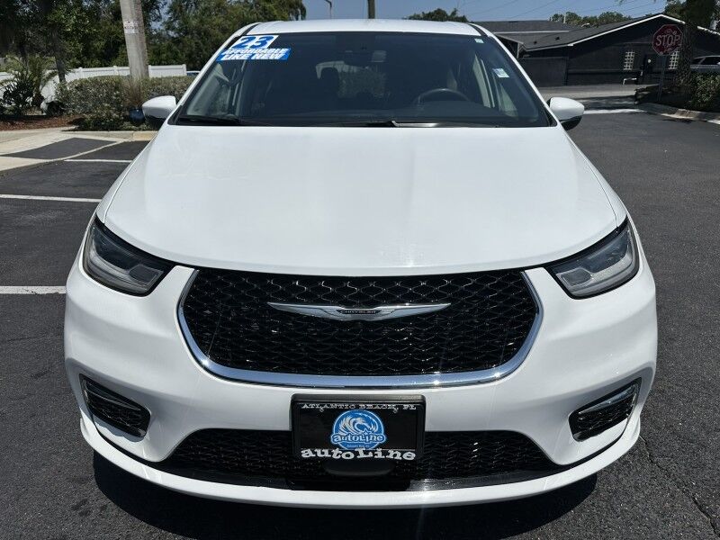 2023 Chrysler Pacifica Touring L Jacksonville FL