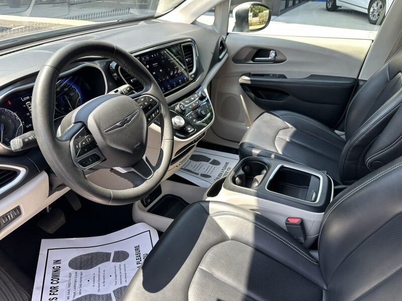 2023 Chrysler Pacifica Touring L Jacksonville FL