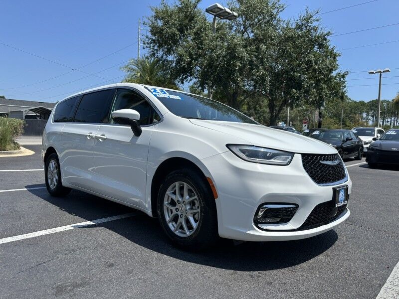 2023 Chrysler Pacifica Touring L Jacksonville FL