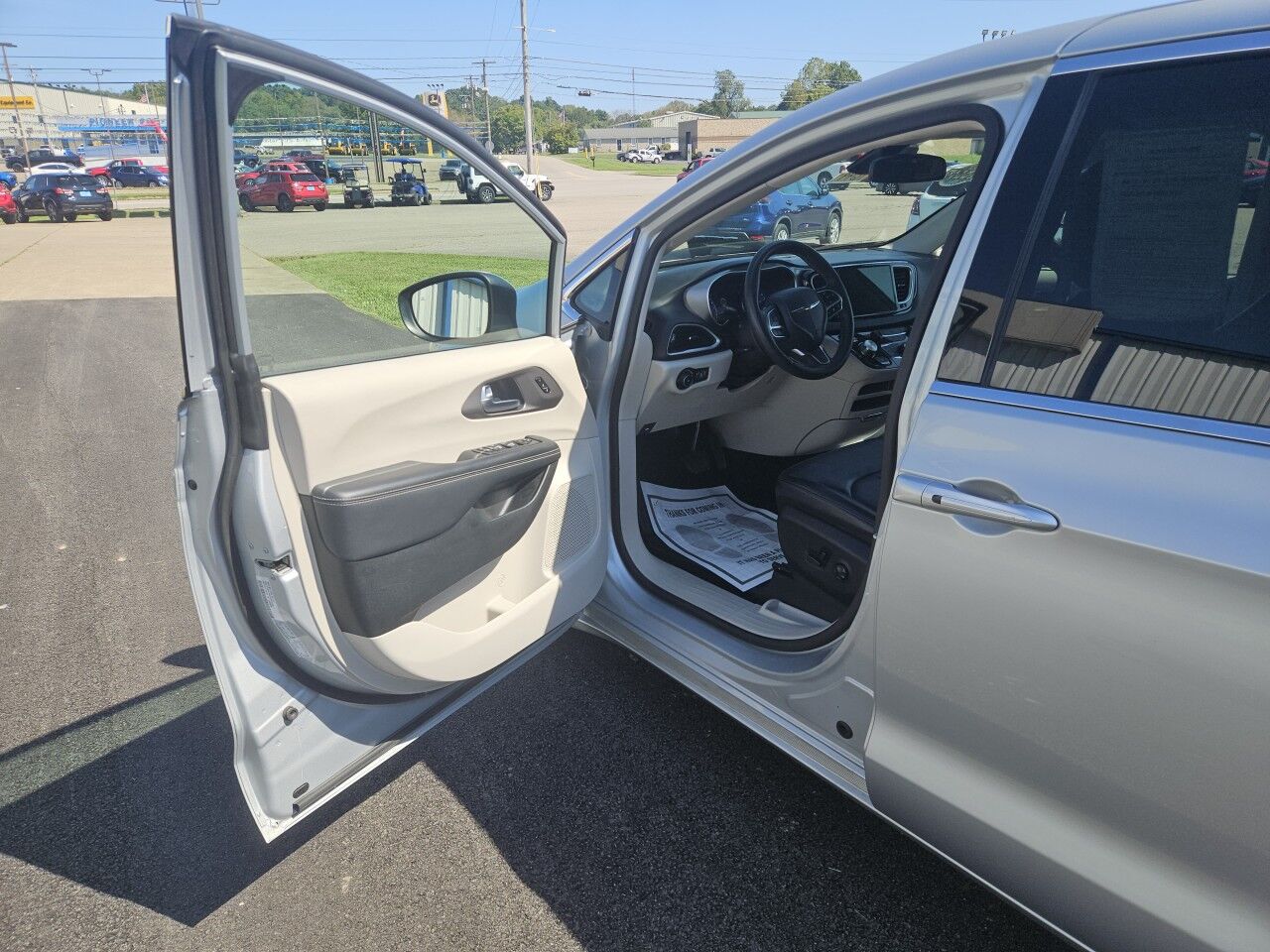 2023 Chrysler Pacifica Touring L Marietta OH