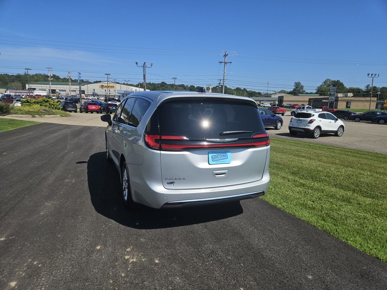 2023 Chrysler Pacifica Touring L Marietta OH