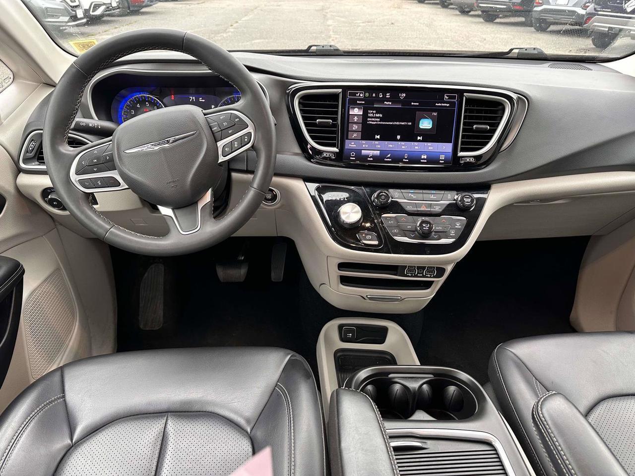 2023 Chrysler Pacifica Touring L San Clemente CA