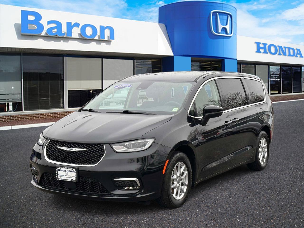 2023 Chrysler Pacifica Touring L