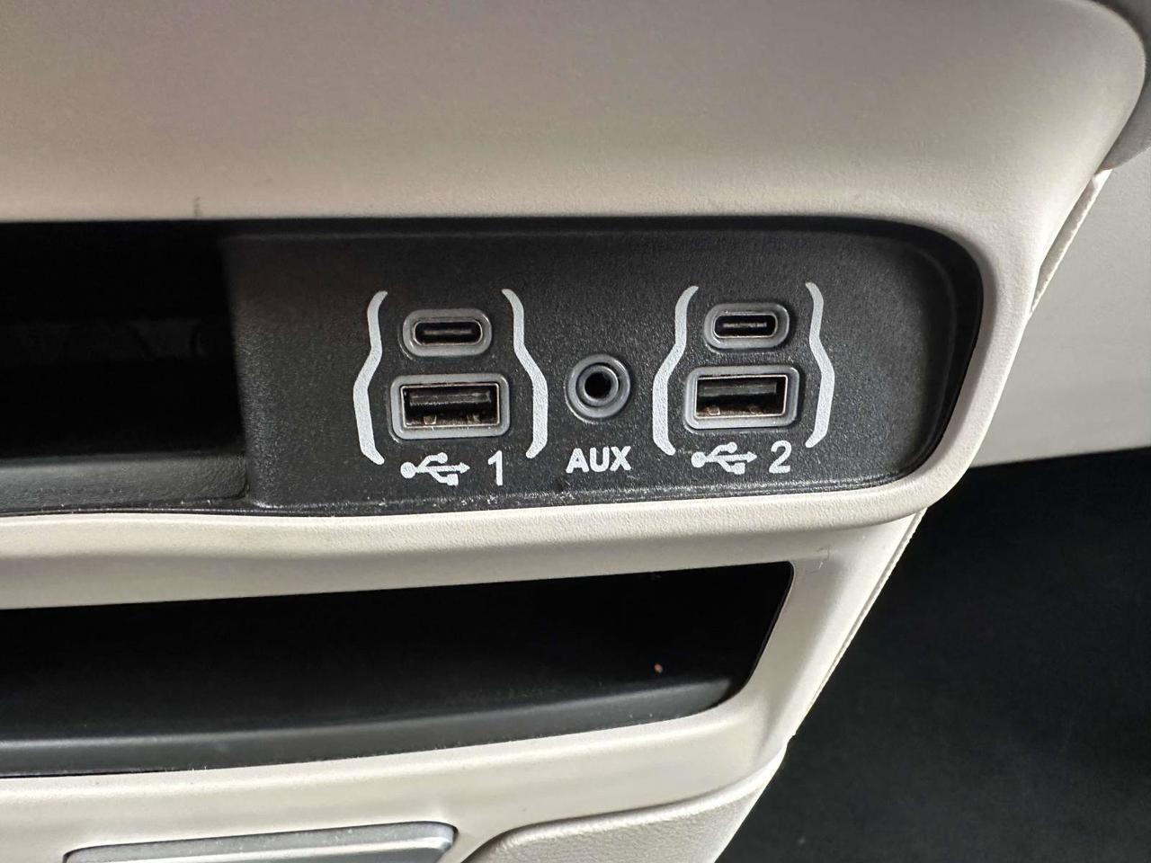 2023 Chrysler Pacifica Touring L San Clemente CA