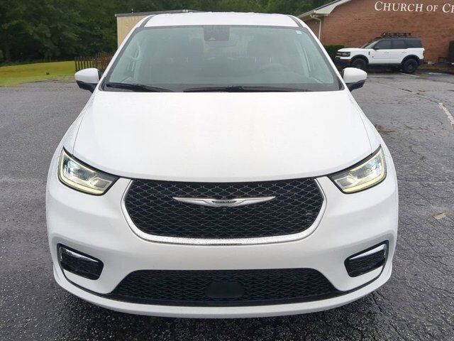 2023 Chrysler Pacifica Touring L Appleton WI