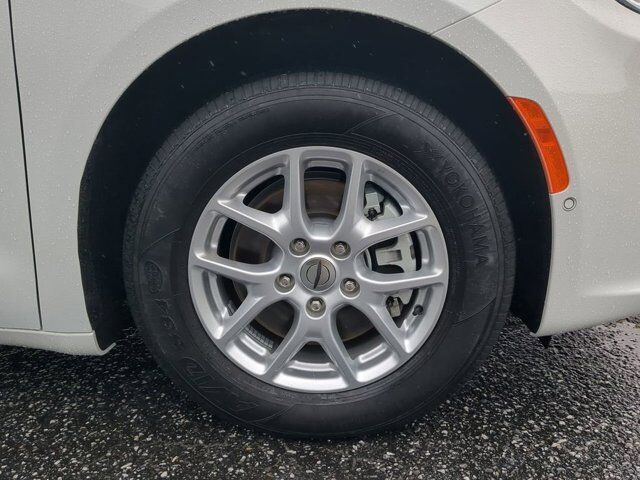 2023 Chrysler Pacifica Touring L Appleton WI