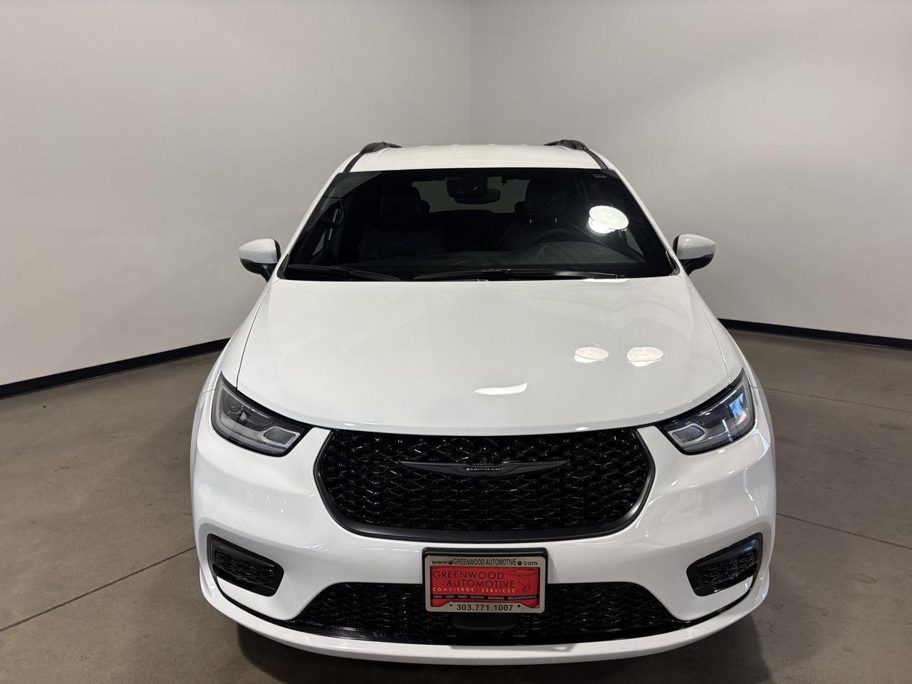 2023 Chrysler Pacifica Touring L Parker CO