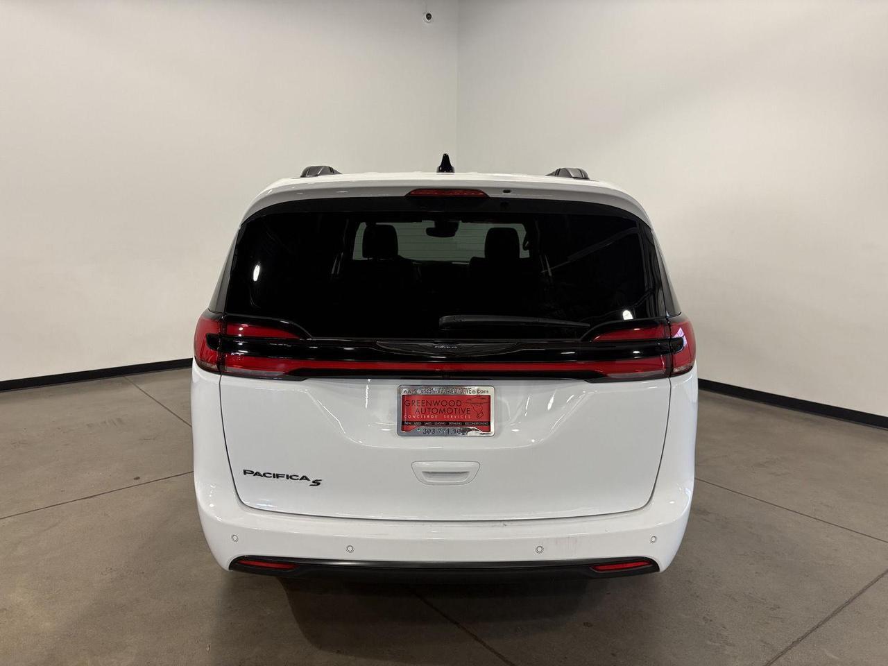 2023 Chrysler Pacifica Touring L Parker CO
