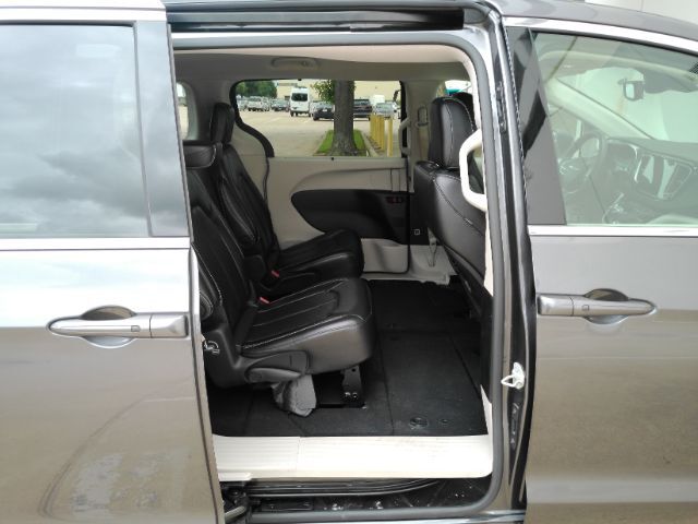 2023 Chrysler Pacifica Touring L Plano TX