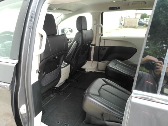 2023 Chrysler Pacifica Touring L Plano TX