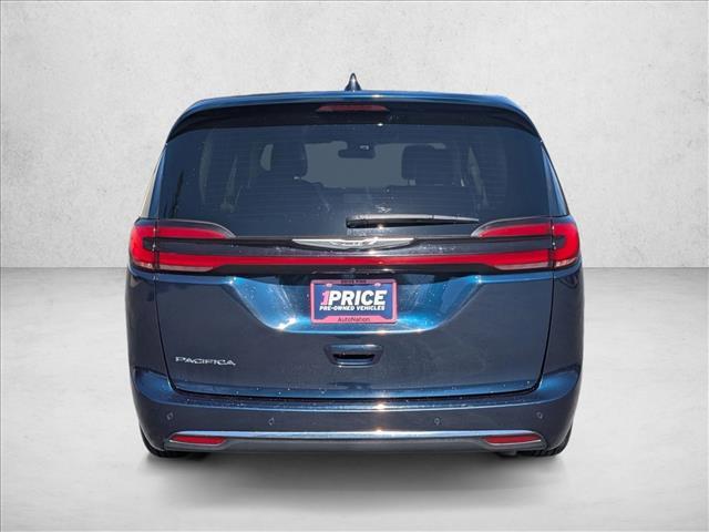 2023 Chrysler Pacifica Touring L Roseville CA