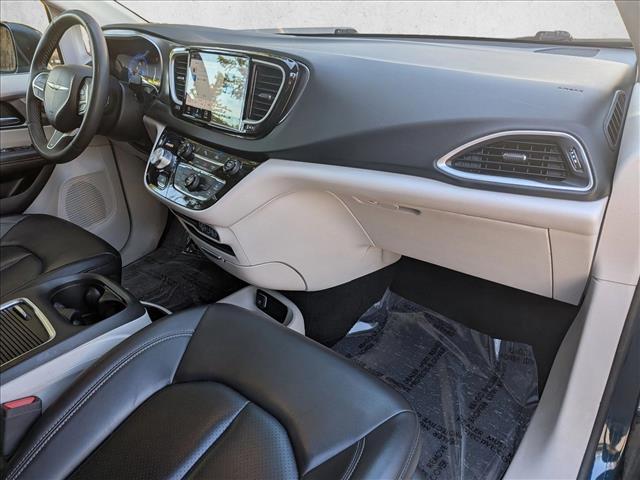 2023 Chrysler Pacifica Touring L Roseville CA