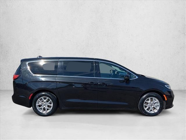 2023 Chrysler Pacifica Touring L Roseville CA