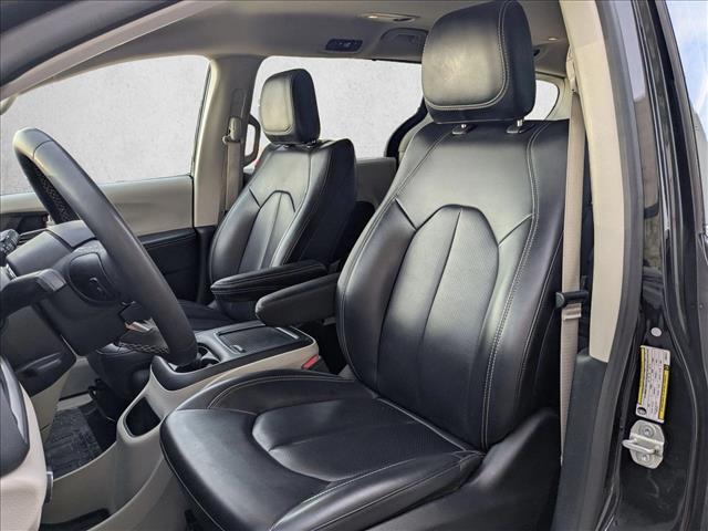 2023 Chrysler Pacifica Touring L Roseville CA