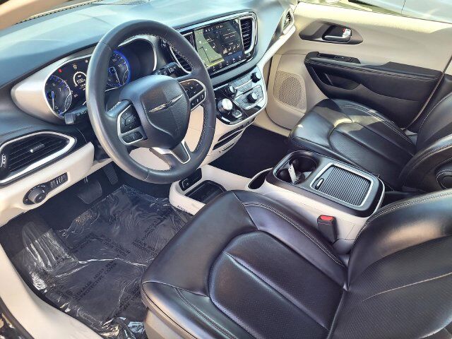 2023 Chrysler Pacifica Touring L Roseville CA