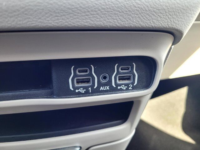 2023 Chrysler Pacifica Touring L Roseville CA