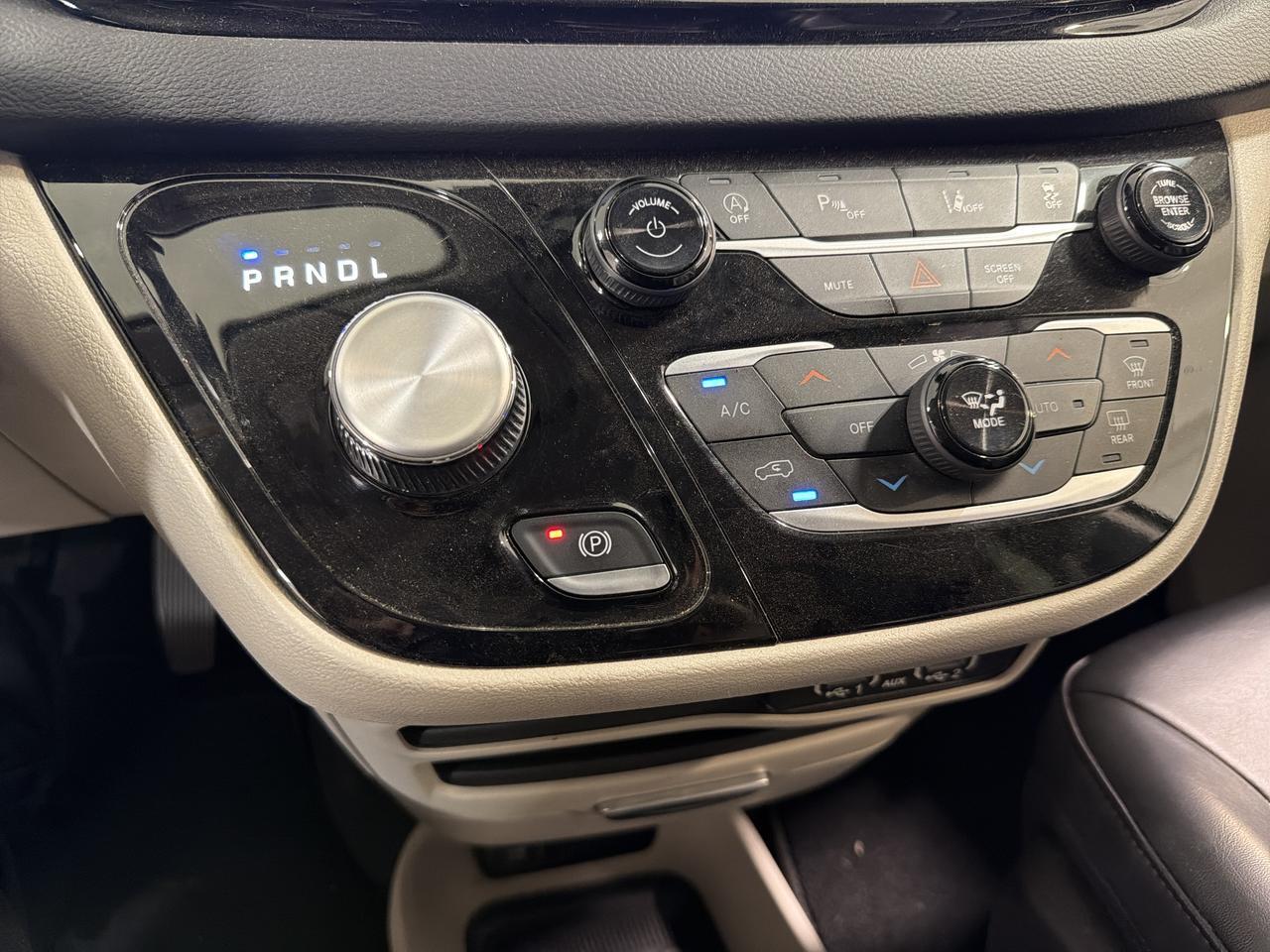 2023 Chrysler Pacifica Touring L San Antonio TX