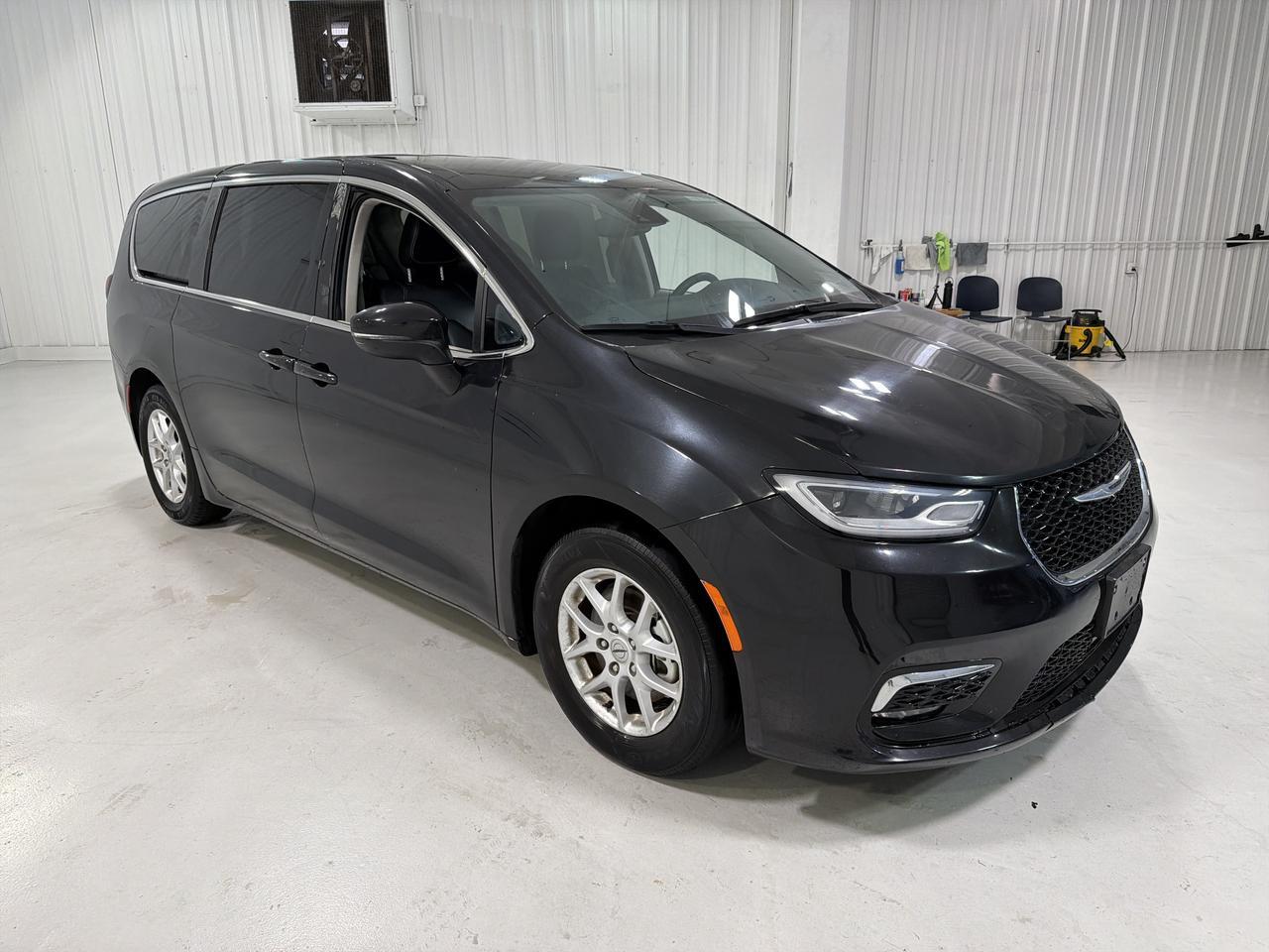 2023 Chrysler Pacifica Touring L San Antonio TX