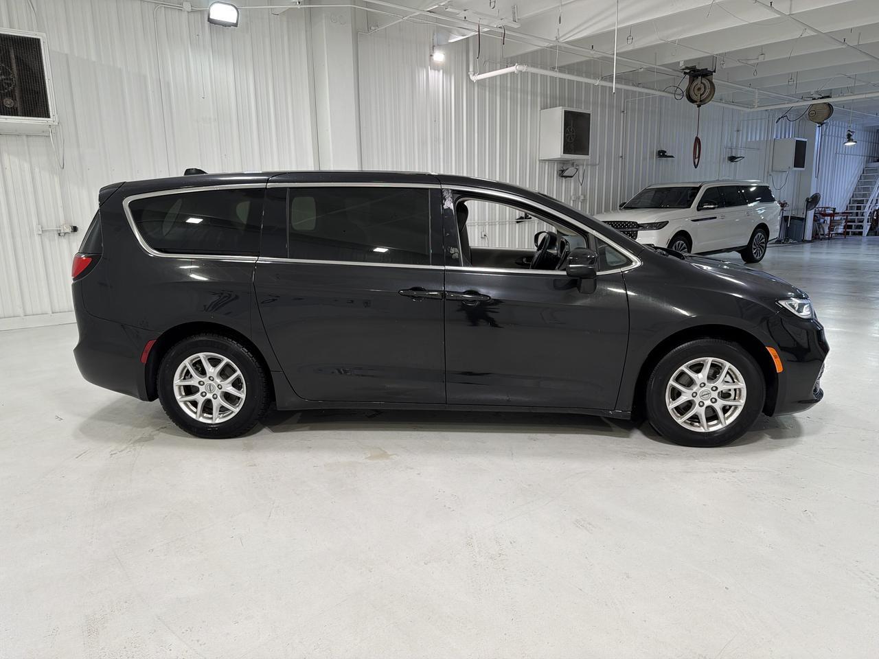 2023 Chrysler Pacifica Touring L San Antonio TX