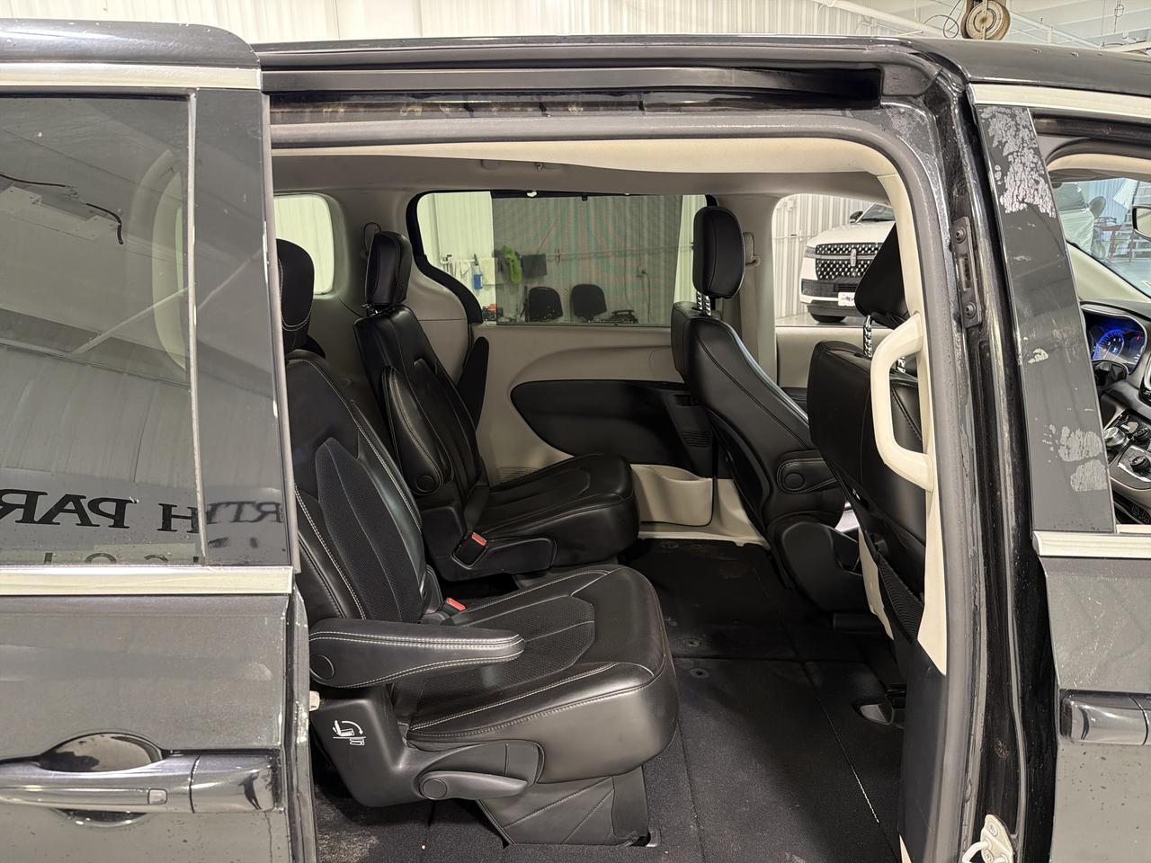 2023 Chrysler Pacifica Touring L San Antonio TX