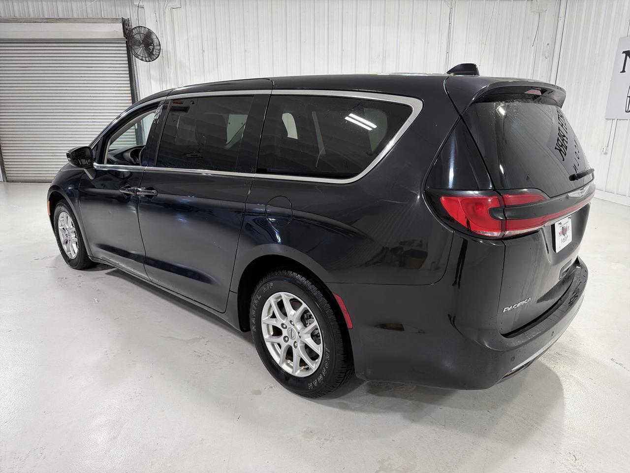 2023 Chrysler Pacifica Touring L San Antonio TX