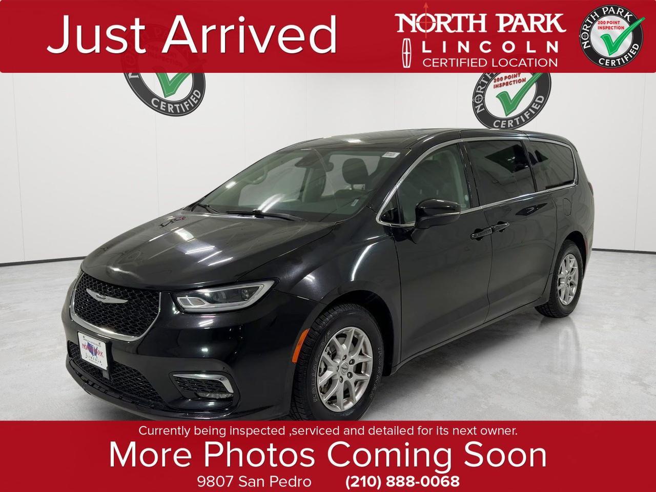 2023 Chrysler Pacifica Touring L