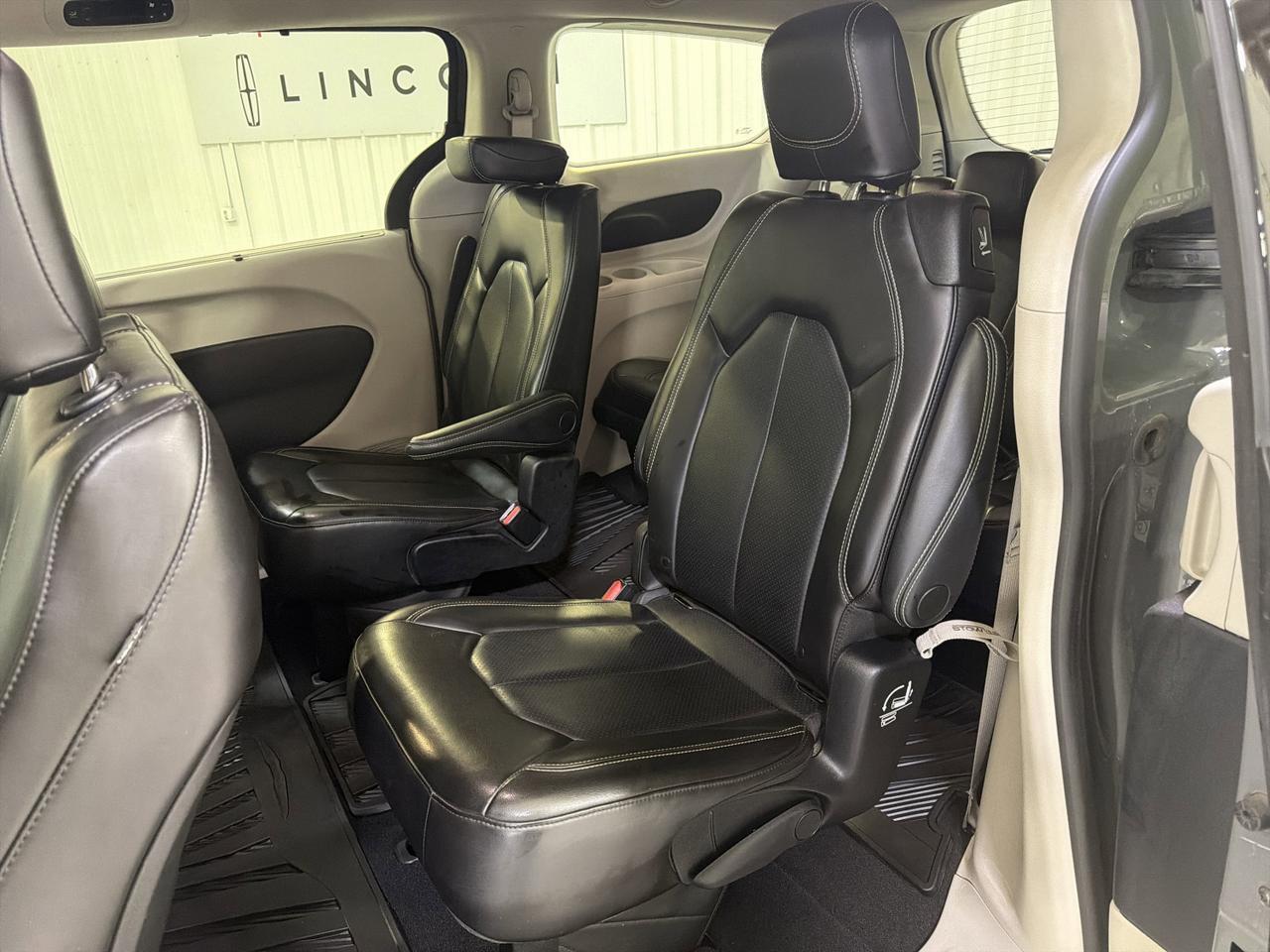 2023 Chrysler Pacifica Touring L San Antonio TX