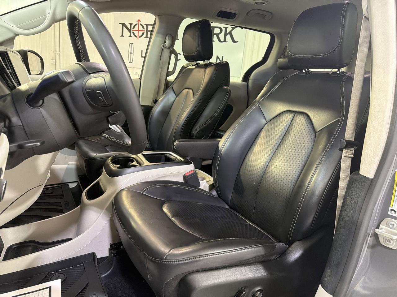 2023 Chrysler Pacifica Touring L San Antonio TX