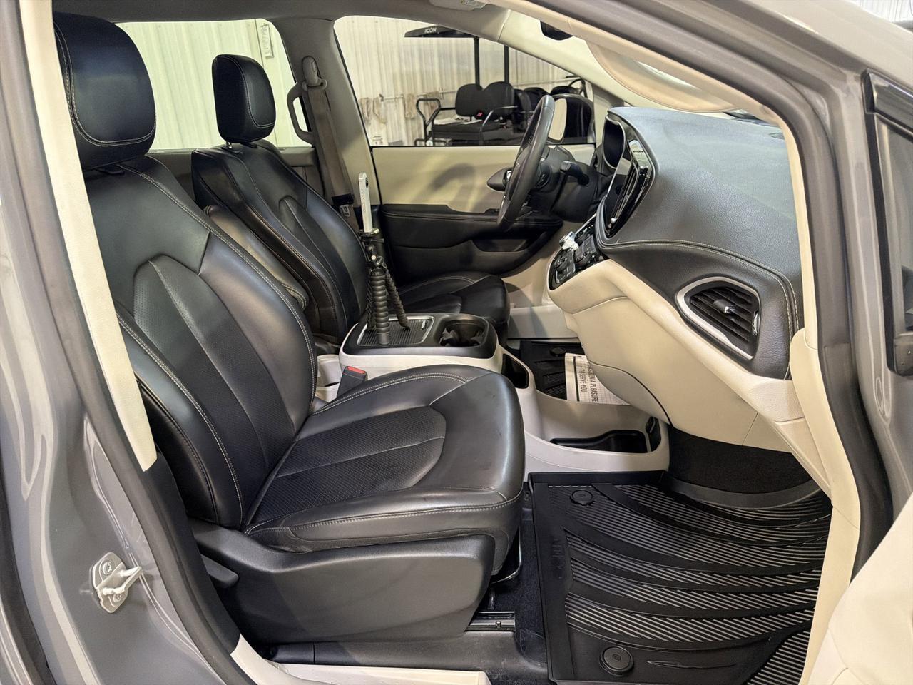 2023 Chrysler Pacifica Touring L San Antonio TX