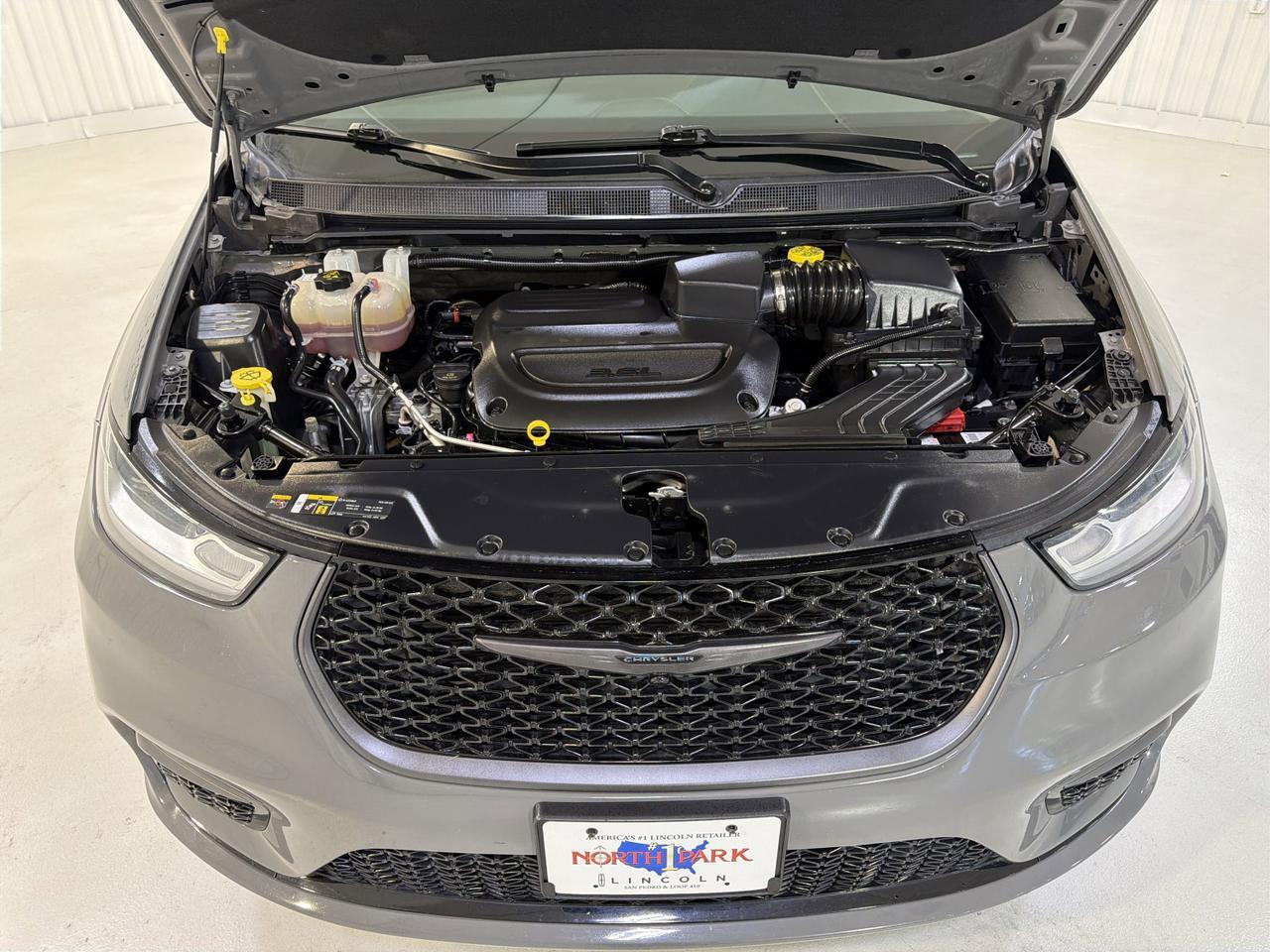 2023 Chrysler Pacifica Touring L San Antonio TX