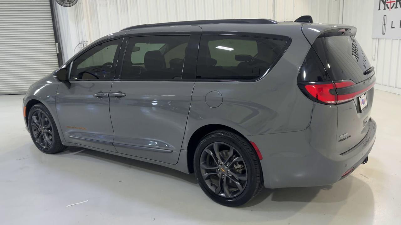 2023 Chrysler Pacifica Touring L San Antonio TX