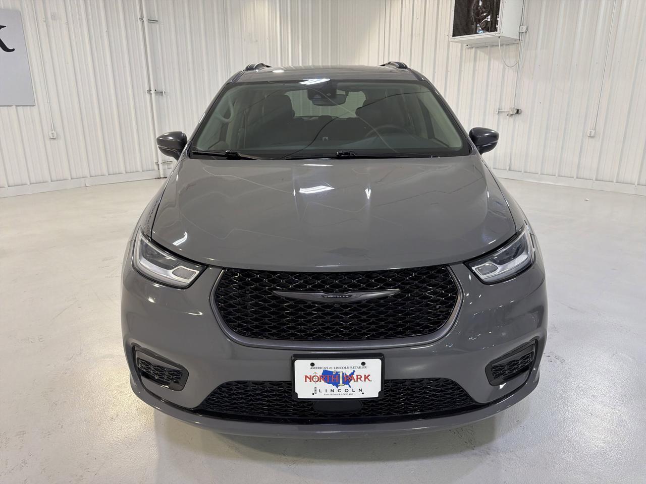 2023 Chrysler Pacifica Touring L San Antonio TX