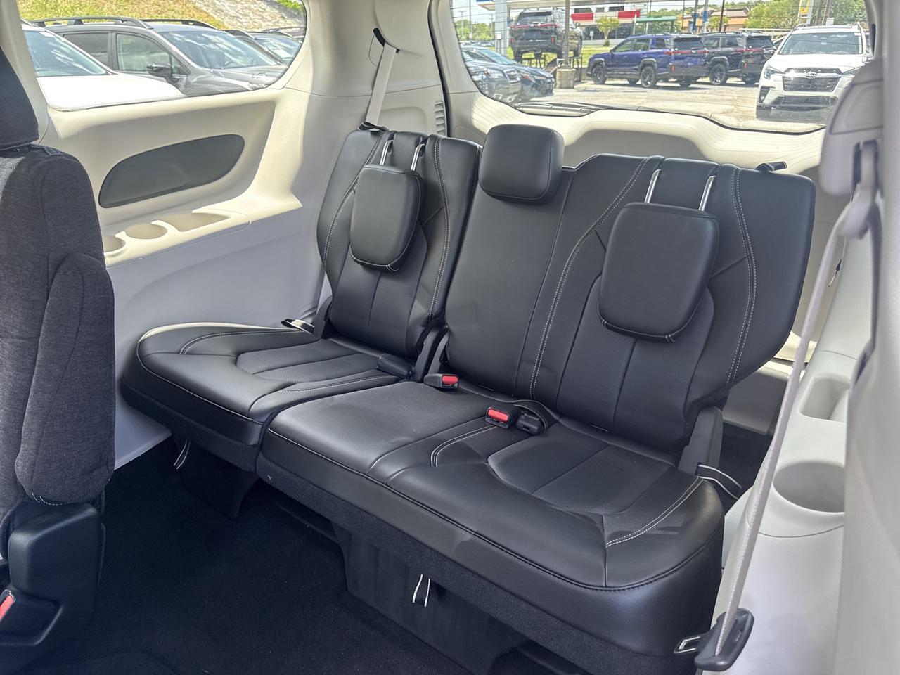 2023 Chrysler Pacifica Touring L San Antonio TX