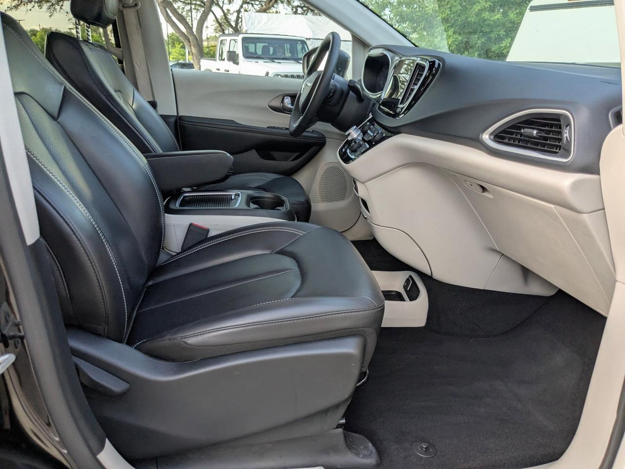 2023 Chrysler Pacifica Touring L San Antonio TX