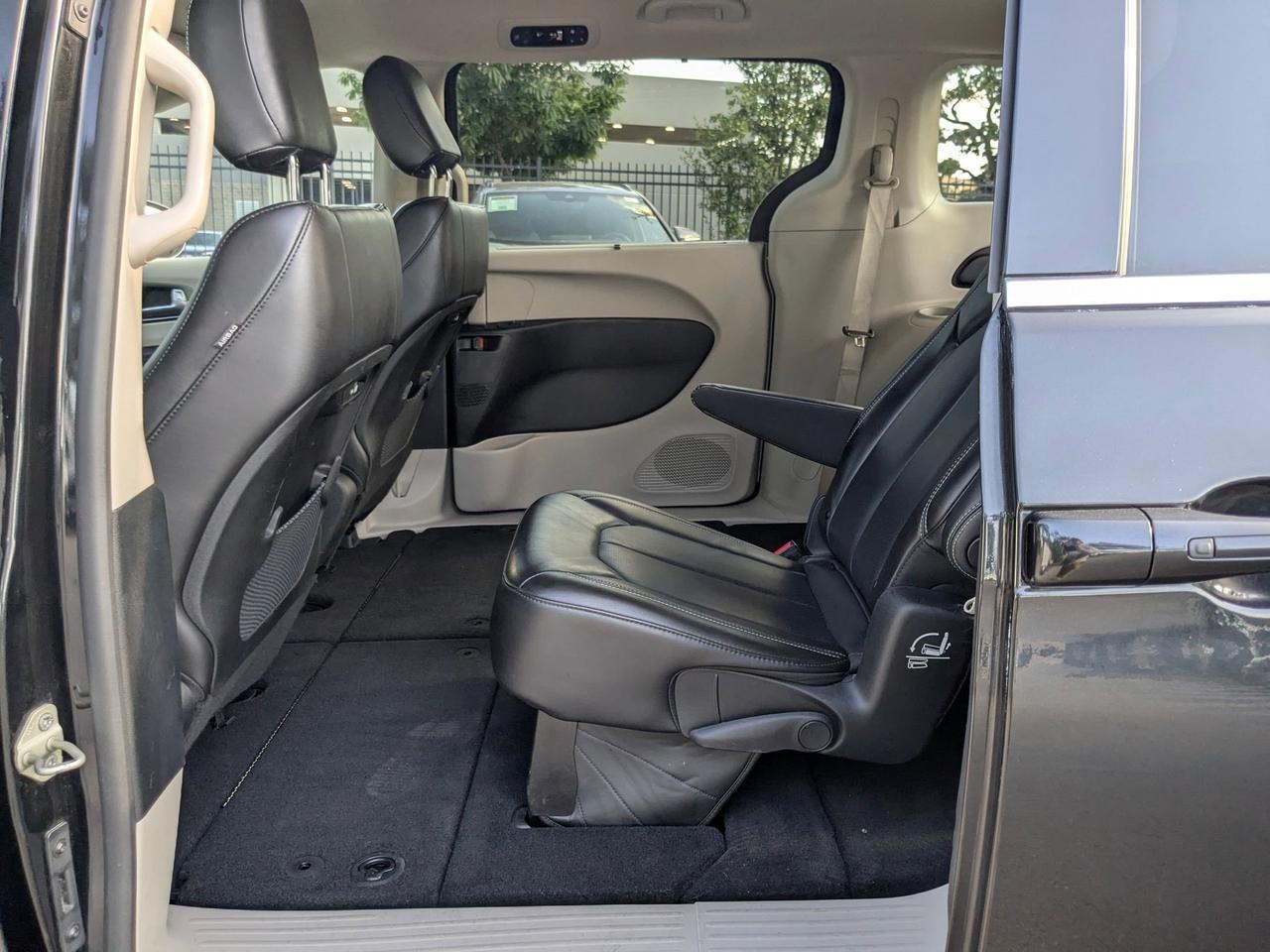 2023 Chrysler Pacifica Touring L San Antonio TX