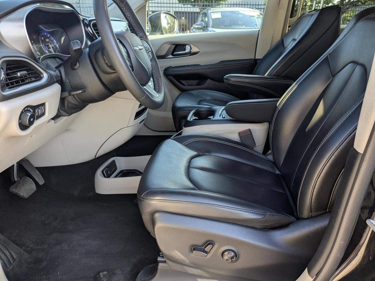 2023 Chrysler Pacifica Touring L San Antonio TX
