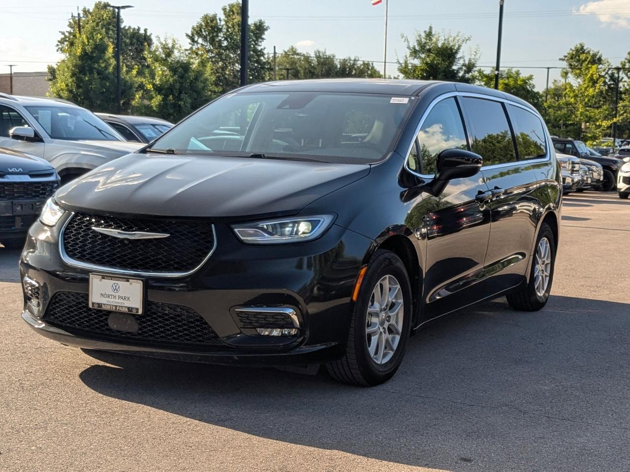2023 Chrysler Pacifica Touring L San Antonio TX