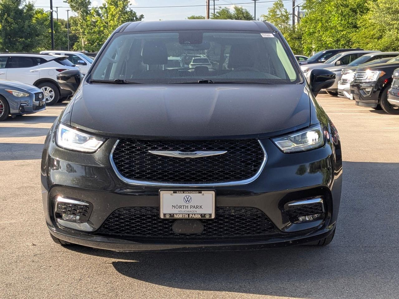 2023 Chrysler Pacifica Touring L San Antonio TX